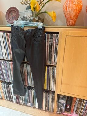 PRICE DROP: BENEDETTA NOVI BUTTER-SOFT ONE-of-a-KIND LAMBSKIN LEATHER BLK, 42